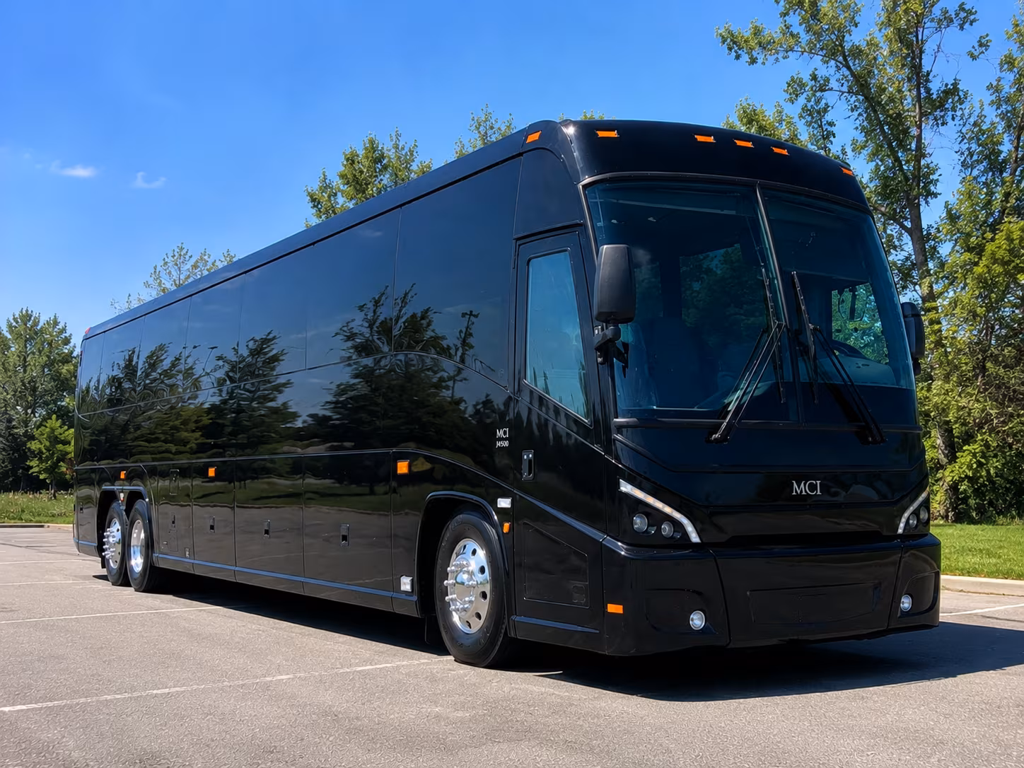 charter bus rentals to john wayne airport sna from fullerton
