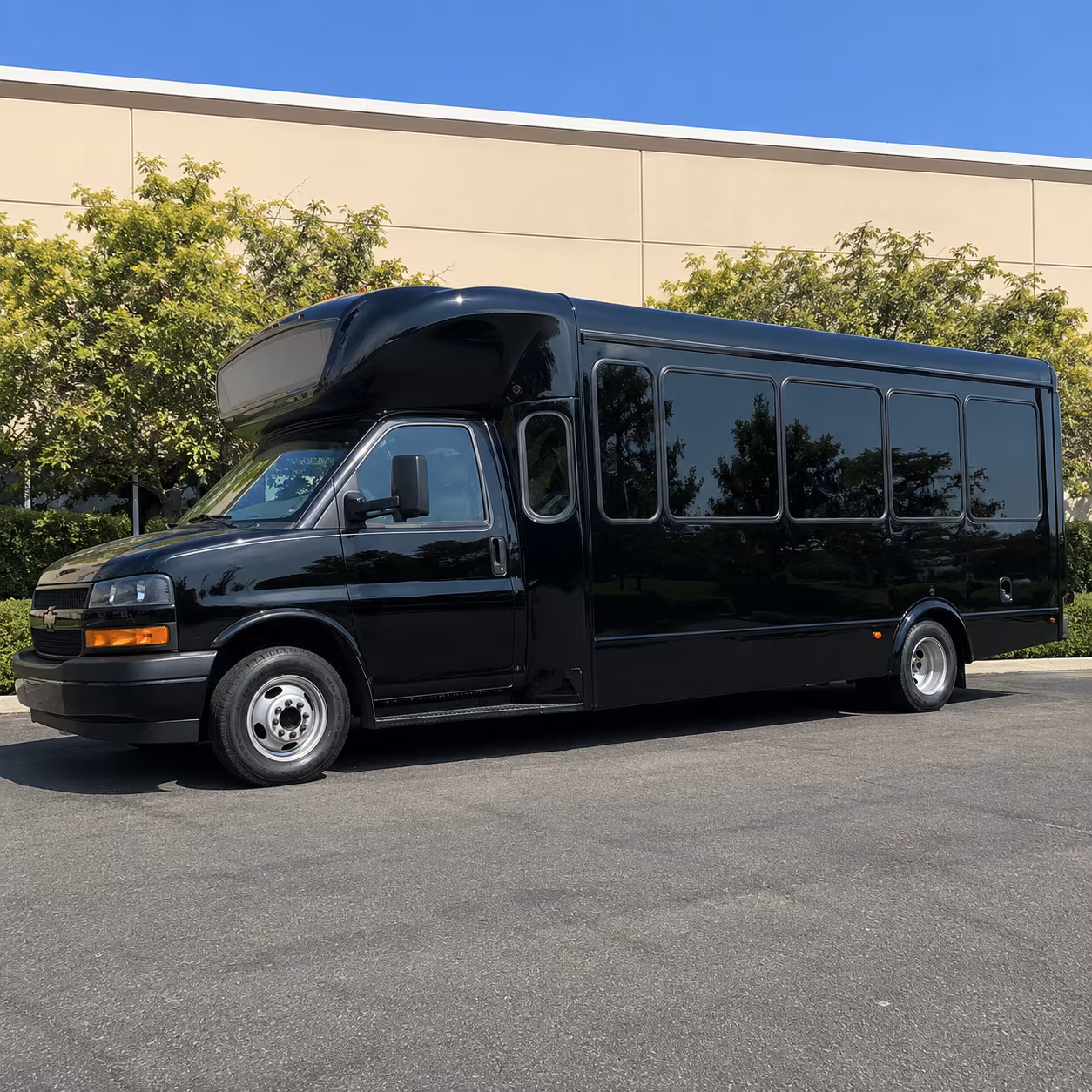 knotts berry farm buena park party bus rental