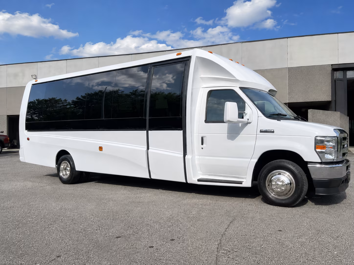 shuttle buses to the observatory oc and anaheim s concert venues